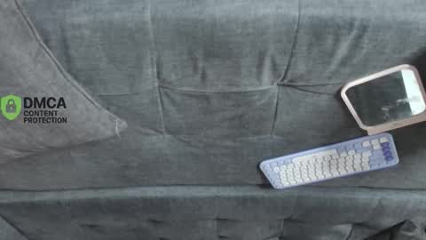 ELITA online show from December 2025 04:50:01 AM