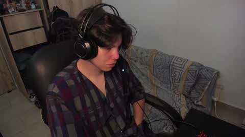 Snapshot of yurii_moody chatting on November 2025 07:27:01 PM yurii_moody online show from November 2025 07:27:01 PM