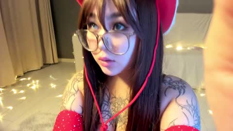 Snapshot of yurikomay chatting on December 2024 06:08:01 PM Hi My name Yuriko online show from December 2024 06:08:01 PM