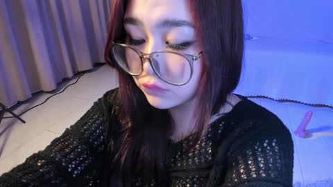 Snapshot of yurikomay chatting on January 2025 09:42:02 PM Hi My name Yuriko online show from January 2025 09:42:02 PM