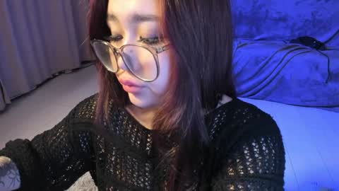 Snapshot of yurikomay chatting on January 2025 09:51:02 PM Hi My name Yuriko online show from January 2025 09:51:02 PM