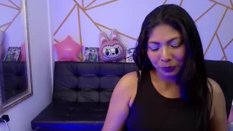 yvanna__smith online show from February 2026 03:32:01 AM