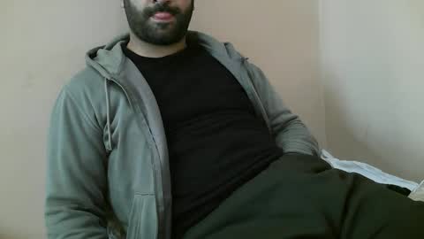 Snapshot of yxxtxxdentyk chatting on December 2024 05:31:01 AM Bi BearXXX online show from December 2024 05:31:01 AM