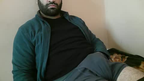 Snapshot of yxxtxxdentyk chatting on December 2024 04:59:01 AM Bi BearXXX online show from December 2024 04:59:01 AM