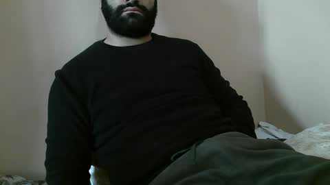 Snapshot of yxxtxxdentyk chatting on December 2024 05:11:02 AM Bi BearXXX online show from December 2024 05:11:02 AM