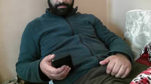 Snapshot of yxxtxxdentyk chatting on January 2025 06:33:01 AM Bi BearXXX online show from January 2025 06:33:01 AM