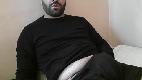 Snapshot of yxxtxxdentyk chatting on January 2025 06:30:02 AM Bi BearXXX online show from January 2025 06:30:02 AM