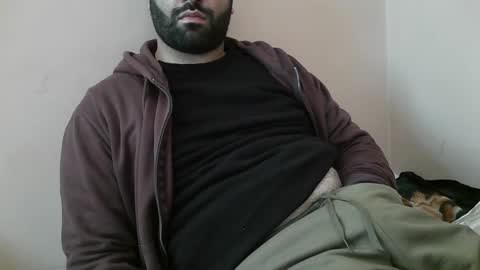 Snapshot of yxxtxxdentyk chatting on February 2025 05:22:01 AM Bi BearXXX online show from February 2025 05:22:01 AM