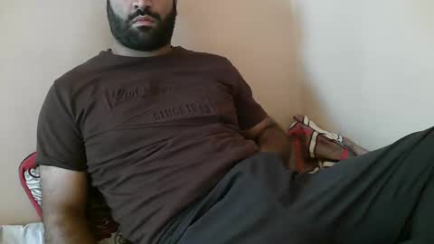 Snapshot of yxxtxxdentyk chatting on September 2025 04:16:01 AM Bi BearXXX online show from September 2025 04:16:01 AM