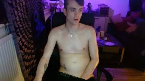 Snapshot of yyscript chatting on September 2025 05:29:02 PM online show from September 2025 05:29:02 PM