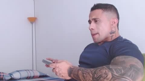 Snapshot of zac_colleng07 chatting on December 2024 05:29:02 PM Zac Colleng online show from December 2024 05:29:02 PM