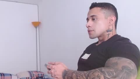 Snapshot of zac_colleng07 chatting on January 2025 07:17:02 PM Zac Colleng online show from January 2025 07:17:02 PM