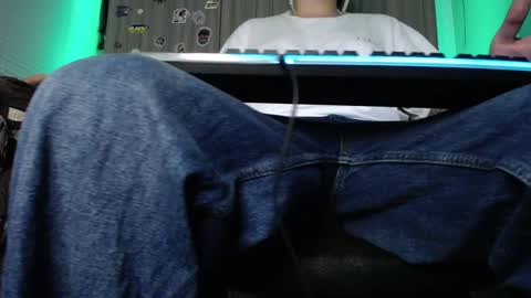 Snapshot of zac_watson chatting on February 2025 07:07:01 AM Zac Freelance model online show from February 2025 07:07:01 AM