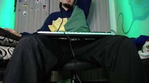 Snapshot of zac_watson chatting on February 2025 05:19:02 PM Zac Freelance model online show from February 2025 05:19:02 PM
