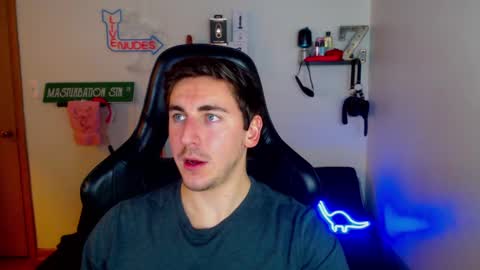 Zach Rhyder online show from January 2025 01:16:02 AM