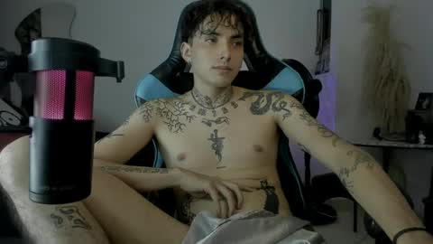zack_tattoo online show from August 2026 03:23:02 AM