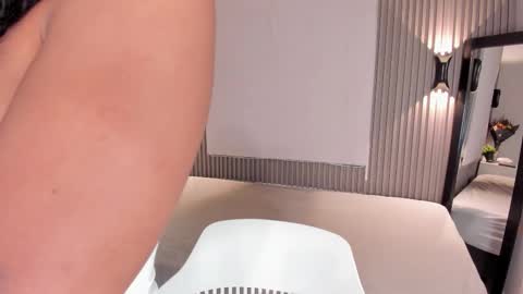 zafira online show from December 2025 01:16:02 PM