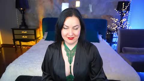 Snapshot of zafiramoonn chatting on May 2026 08:07:02 PM Zafiramoonn online show from May 2026 08:07:02 PM