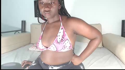 Snapshot of zahhysims chatting on January 2025 10:42:02 AM zahhy online show from January 2025 10:42:02 AM