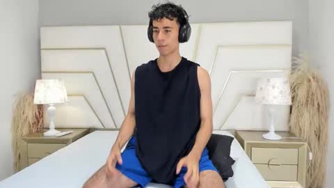 zahir_ashar online show from October 2025 11:21:02 AM