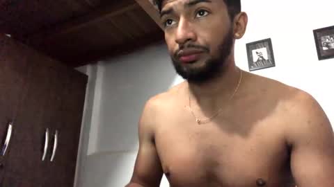 Snapshot of zaleh436460 chatting on December 2024 12:30:01 AM RAJ online show from December 2024 12:30:01 AM