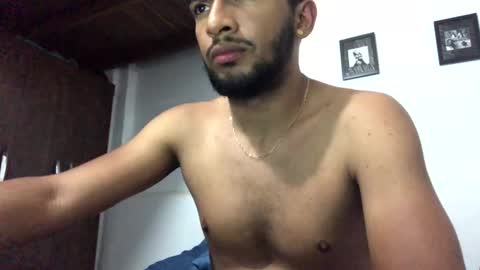 Snapshot of zaleh436460 chatting on December 2024 05:20:01 AM RAJ online show from December 2024 05:20:01 AM