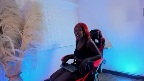 zamy_atelier online show from May 2026 07:30:01 PM