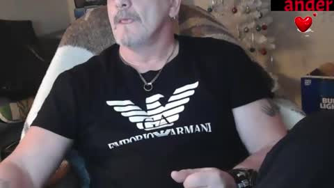 Snapshot of zander007 chatting on February 2025 04:42:02 PM zander007 online show from February 2025 04:42:02 PM