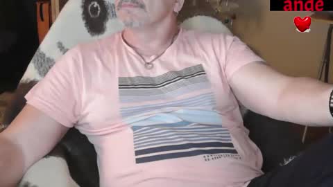 Snapshot of zander007 chatting on November 2025 04:07:01 PM zander007 online show from November 2025 04:07:01 PM