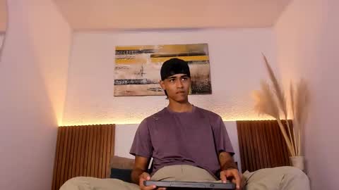 Zander online show from October 2025 01:18:01 PM