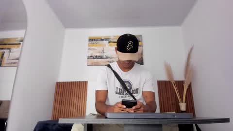 Snapshot of zander_2120 chatting on March 2026 01:29:02 PM Zander online show from March 2026 01:29:02 PM