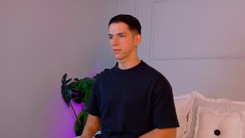 Snapshot of zanedawson chatting on December 2025 03:51:02 PM Zane Dawson online show from December 2025 03:51:02 PM