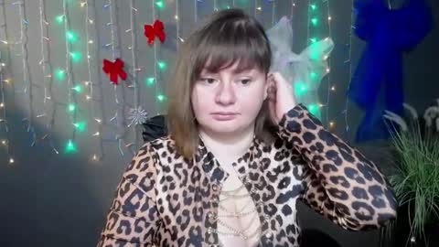 zannadreil online show from December 2025 06:59:01 PM