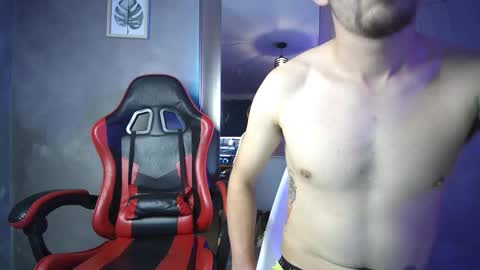 Tiiago Mallz online show from November 2025 03:49:02 AM