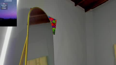 Snapshot of zaphiro__sky chatting on February 2026 08:59:02 AM zaphiro__sky online show from February 2026 08:59:02 AM