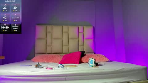 Snapshot of zaphiro__sky chatting on March 2026 08:42:02 AM zaphiro__sky online show from March 2026 08:42:02 AM