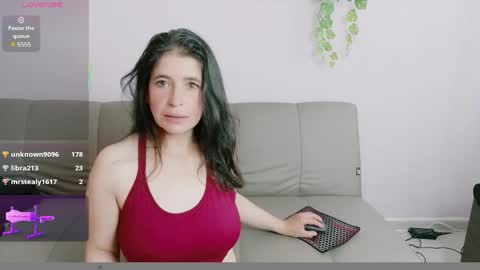 Snapshot of zara_fire chatting on May 2026 09:01:02 PM zara_fire online show from May 2026 09:01:02 PM