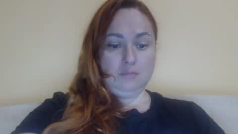 Snapshot of zara_red chatting on June 2026 10:57:02 AM Kate. if im not here im here foxy red333 online show from June 2026 10:57:02 AM