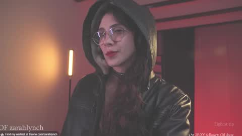 Snapshot of zarahlynch chatting on November 2025 10:48:01 PM Miss Lynch Next show 2911 online show from November 2025 10:48:01 PM