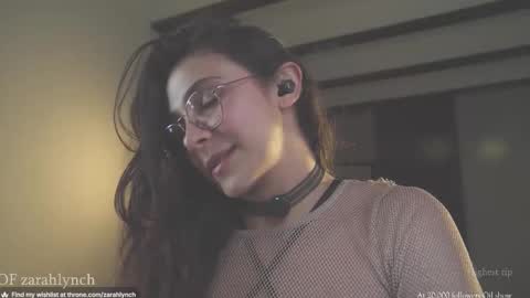 Snapshot of zarahlynch chatting on November 2025 02:11:02 AM Miss Lynch Next show 2911 online show from November 2025 02:11:02 AM