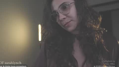 Snapshot of zarahlynch chatting on November 2025 12:24:01 AM Miss Lynch Next show 2911 online show from November 2025 12:24:01 AM