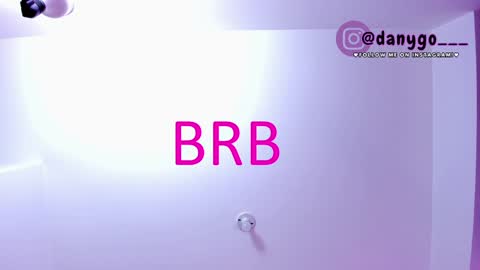 Snapshot of zarianaevanz chatting on February 2025 03:19:01 AM Zariana online show from February 2025 03:19:01 AM