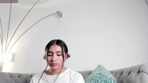 Snapshot of zayda_ chatting on January 2025 01:21:02 AM Zayda online show from January 2025 01:21:02 AM