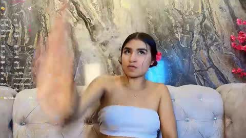Snapshot of zayda_ chatting on February 2025 01:53:02 AM Zayda online show from February 2025 01:53:02 AM