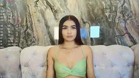 Snapshot of zayda_ chatting on March 2025 07:06:02 PM Zayda online show from March 2025 07:06:02 PM