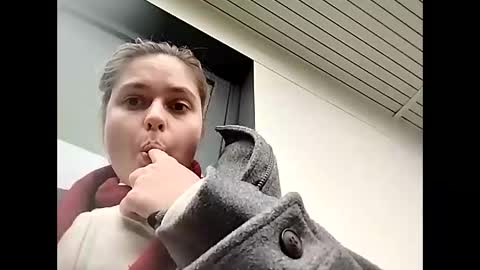 zazbella online show from January 2026 12:31:01 PM