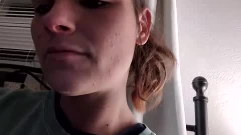 Snapshot of zellelajay2009 chatting on February 2025 03:50:02 AM KENDAL Kaylee online show from February 2025 03:50:02 AM