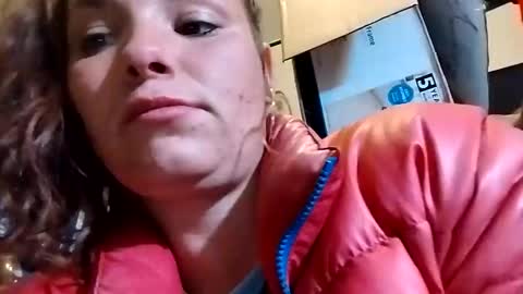 KENDAL Kaylee online show from October 2025 06:06:02 AM