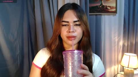 Snapshot of zendaya_amore chatting on March 2025 05:18:01 PM Zendaya online show from March 2025 05:18:01 PM