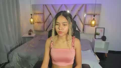 Snapshot of zendayavg chatting on November 2025 01:02:02 PM zendaya online show from November 2025 01:02:02 PM